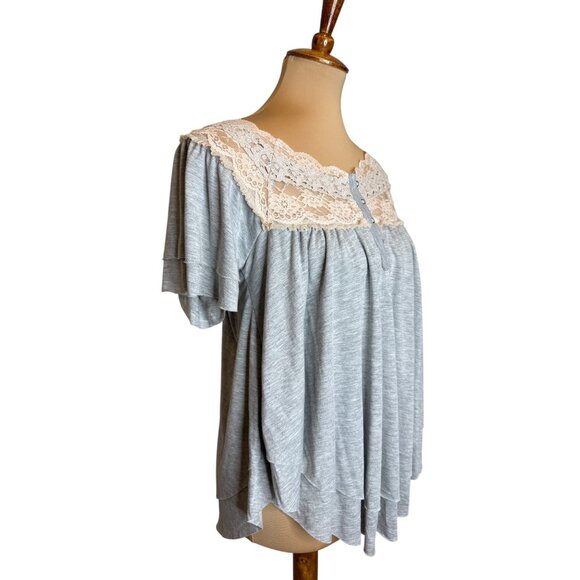 Free People Gray Lace Baby Doll Flutter Sleeve Top Womens M - Picture 2 of 5